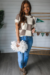 Light Brown Checkered Color Block Crew Neck Short Sleeve Sweater