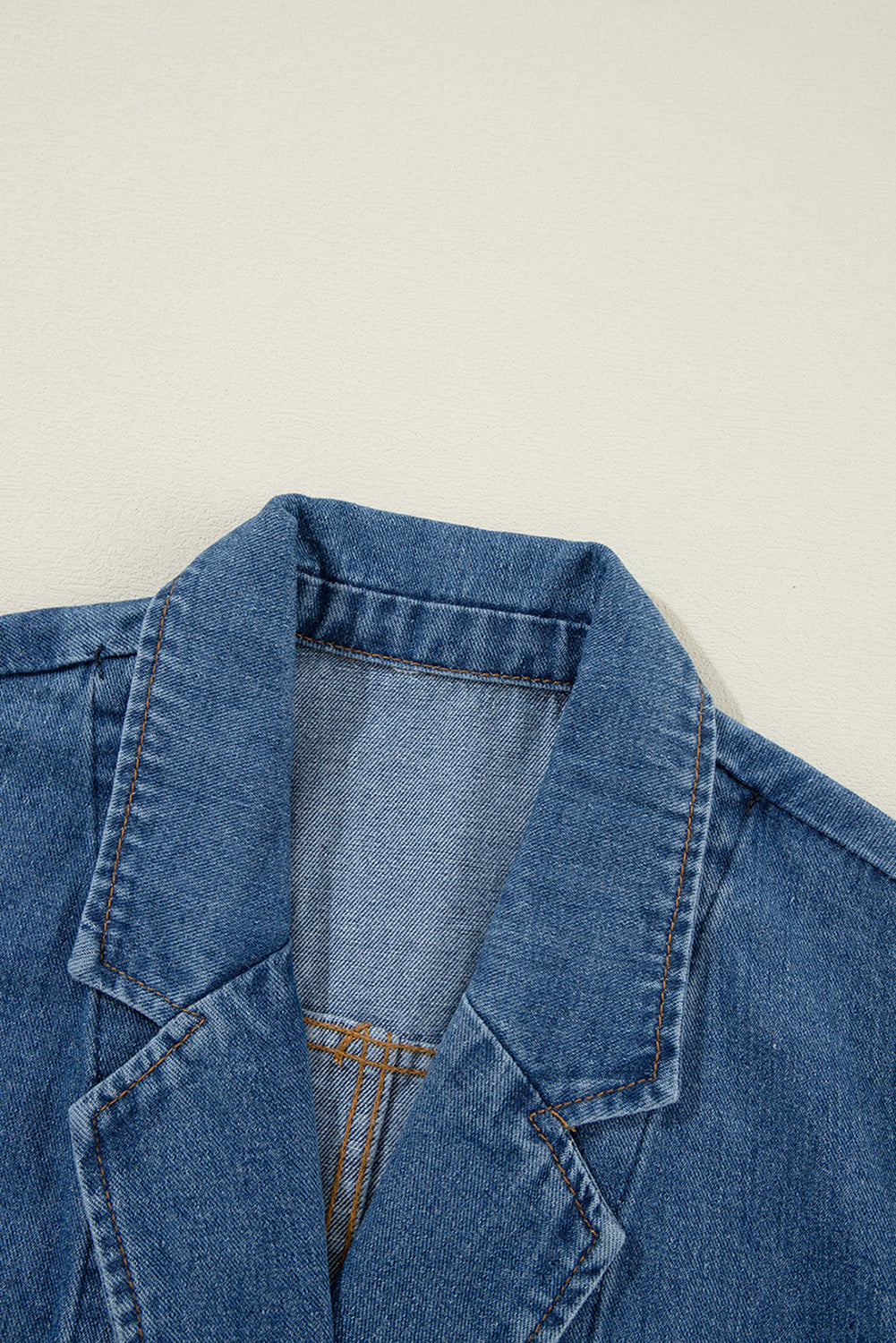 Medium Wash Side Pockets Lapel Collar 2-Button Denim Jacket