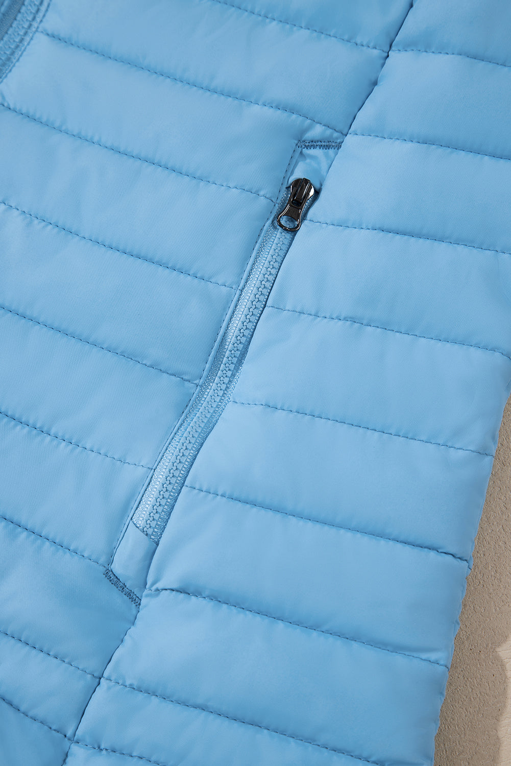 Silvery Solid Color Quilted Zip-up Puffer Jacket