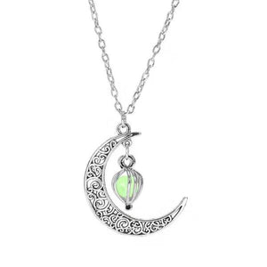 Green Luminous Moon Necklace