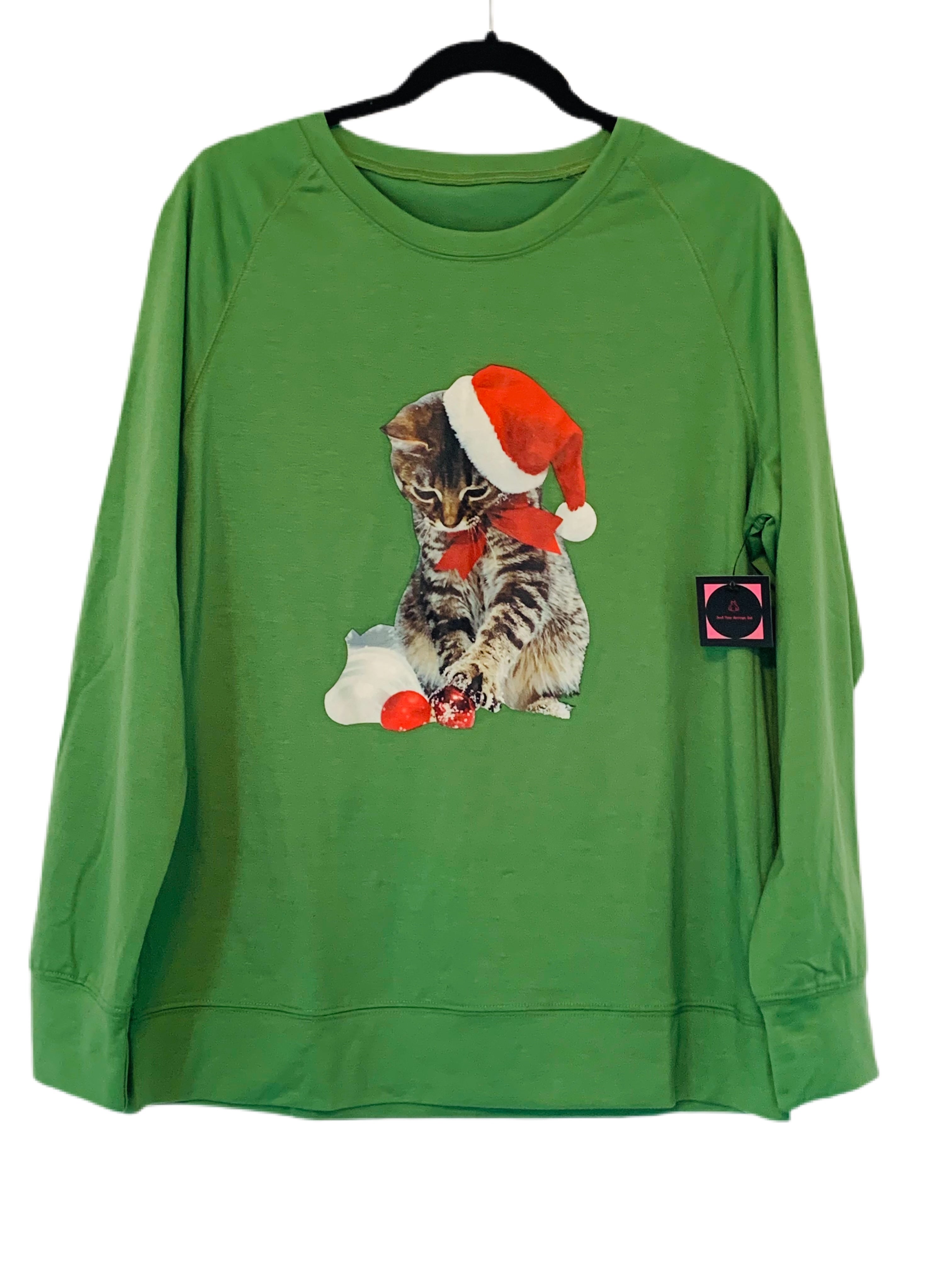 Tabby Cat in a Santa Hat Long Sleeve Tee