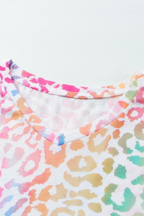 Multi-colored Leopard Print V-neck Knit Tee