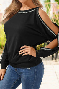 Black Glitter Splicing Cut Out Cold Shoulder Long Sleeve Top•Cold Shoulder Open Sleeve Style.   •Trimmed With Glamorous Silver Sequins.  •Luxurious Solid Black Color   •Stretch knit fabric