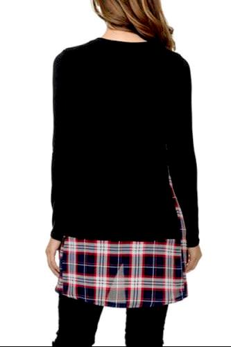 •Long sleeve, round neck    •Loose tunic style, perfect casual outfit  •Plaid patchwork accent, style with pockets  •Soft cozy knit    •Pair this top with jeans or leggings  True to size guide