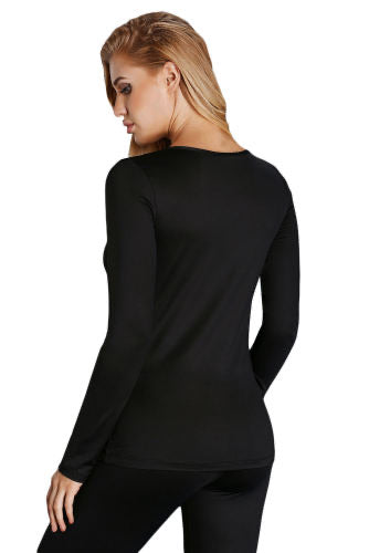•Round neck, long sleeves and slim fit silhouette  •Basic wear style for daily and sports  •Soft, lightweight and breathable   •Great for layering to keep warm in colder weather   •Comfortable fit for any sports activity 