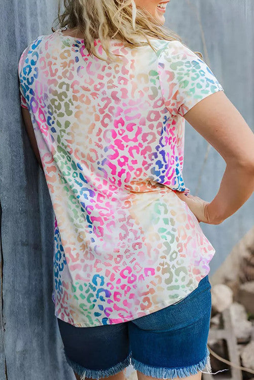 Multi-colored Leopard Print V-neck Knit Tee