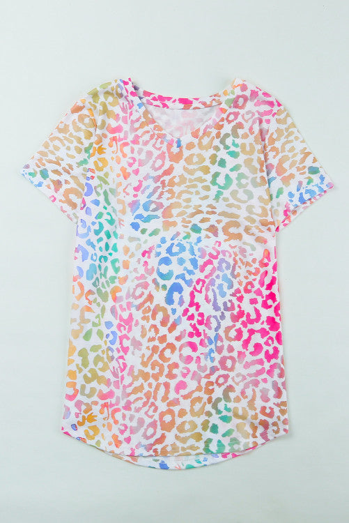 Multi-colored Leopard Print V-neck Knit Tee