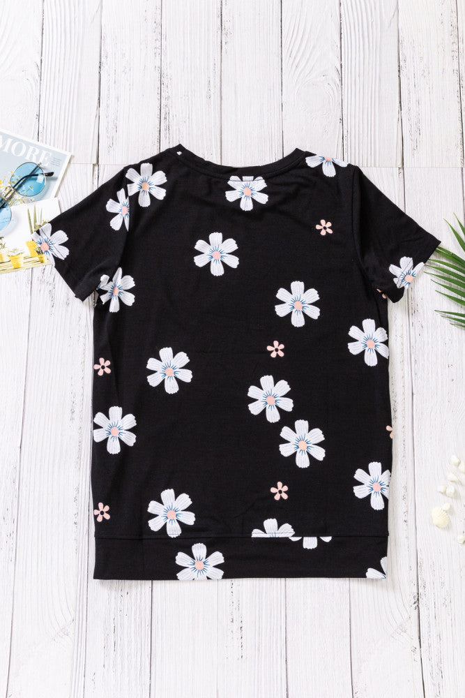 Black Daisy Print T-shirt